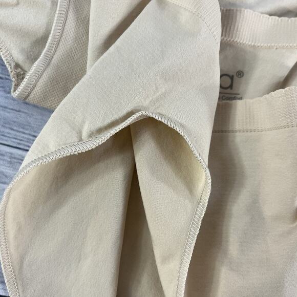 Set of 3 Yenita Seamless Cream Underware Panties size Large/Extra Large Stretch - Picture 9 of 9